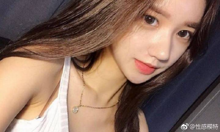 （活力中国调研行）探访中国最大碳纤维生产基地 感受“黑色黄金”的科技重量